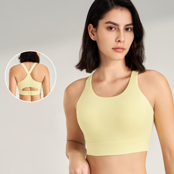 Wireless Quick-Dry Sports Bra – Breathable & Stretchy for Yoga - Image 4